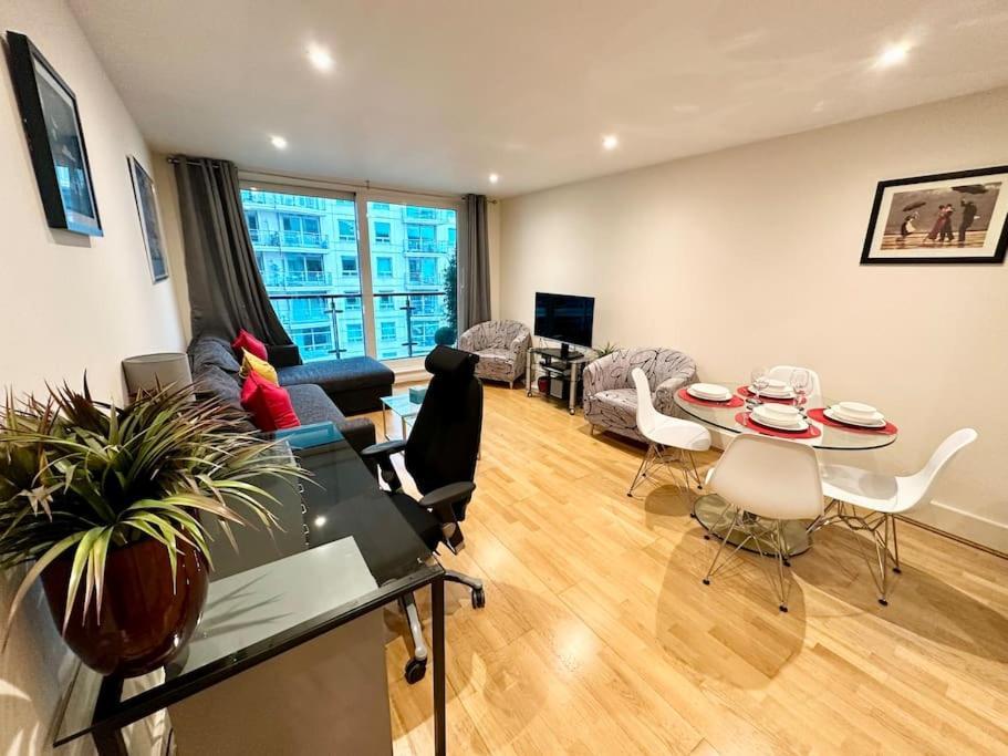 Stunning 2 Bed Thames River View - Central London Eksteriør billede